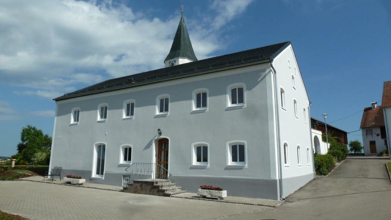 Ferienwohnung Zum Dorfwirt Riedenburg Exterior photo